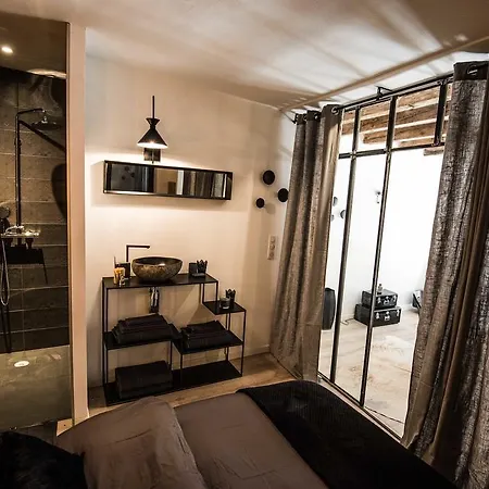 Appartement Un Lieu Unique Le Gold Et Le Cocon Annecy